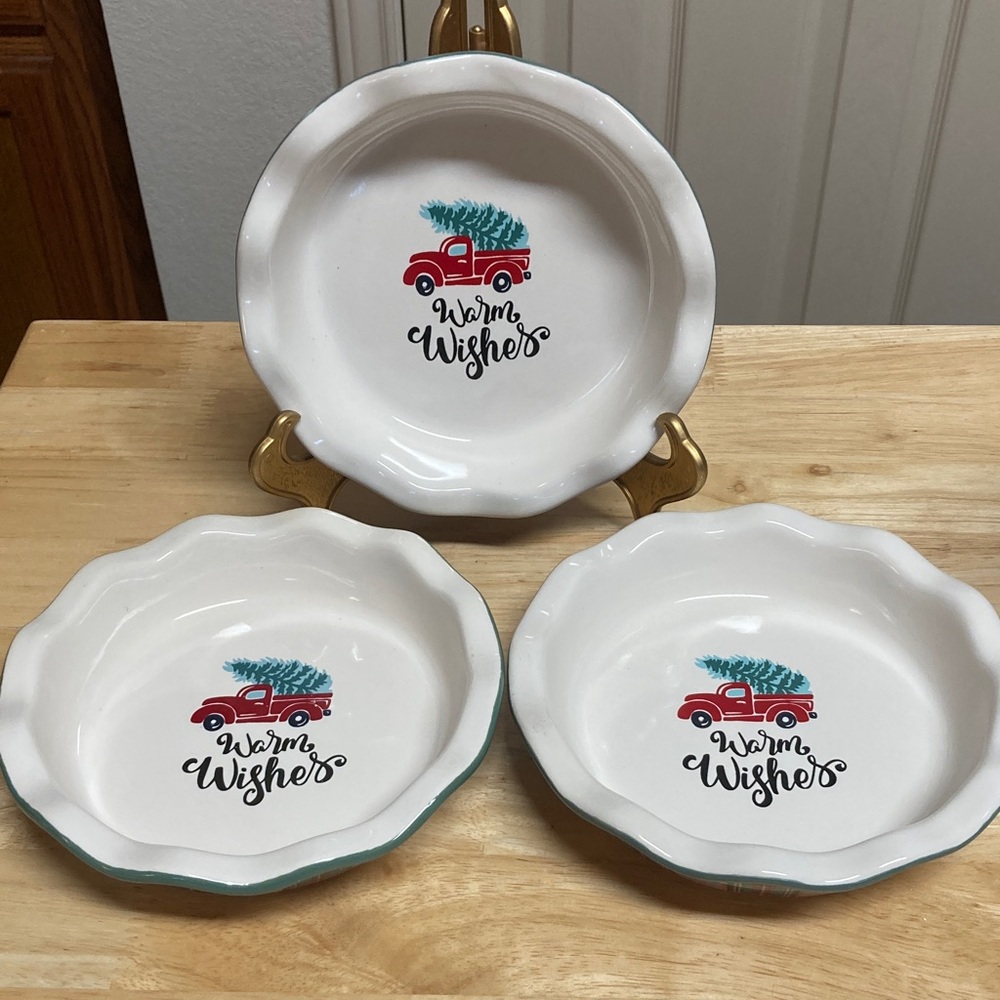 Ceramic Personal Pie Baking Dishes Plaid and Truck with Christmas Tree Set of 3
